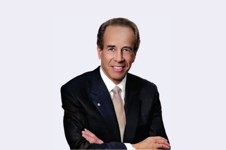 Isodor Sharp Isadore Sharp: Insight from a Hotel Mogul - The Edge, A Leader's Magazine